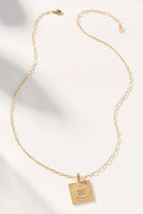 Attraction Pendant Necklace