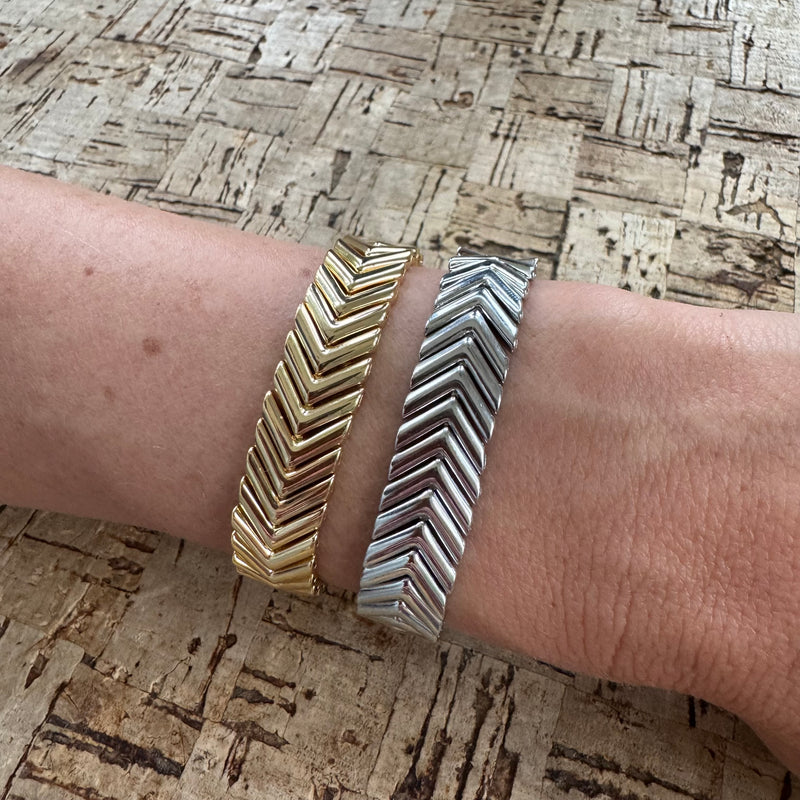 Lani Chevron Bracelet- Gold