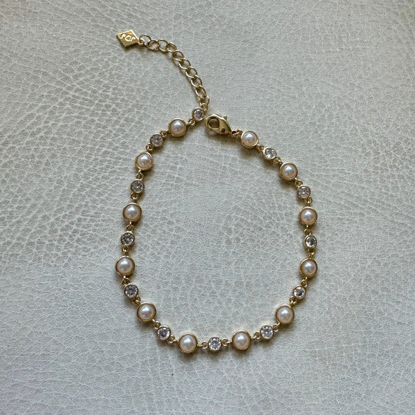 Penelope Tennis Bracelet - Pearl