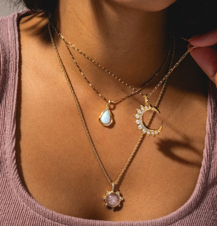 Luster Pendant Necklace - Opal