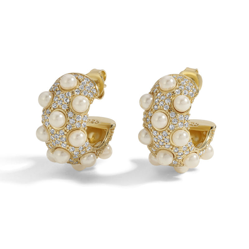 Majesty Pearl Hoop
