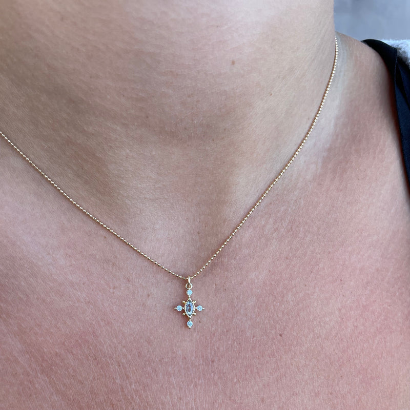Victoria Cross necklace - Clear